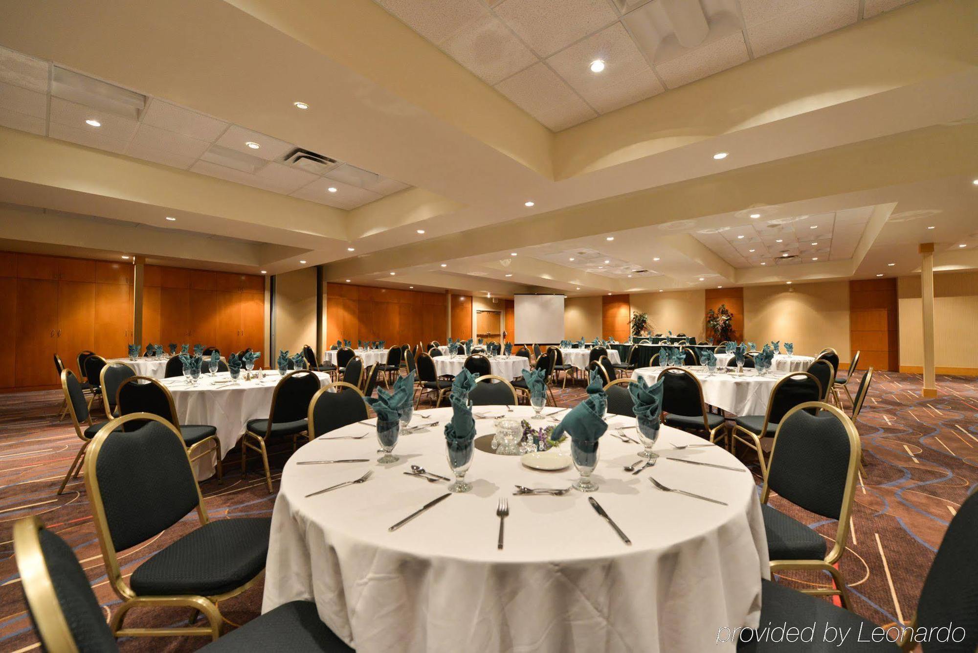 Edmonton Hotel & Convention Center Edmonton Exterior photo